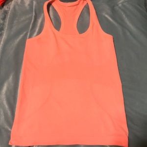 Lululemon swiftly tech racerback